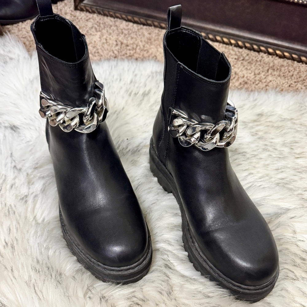 Marc Fisher Lugg Boots with Silver Chain